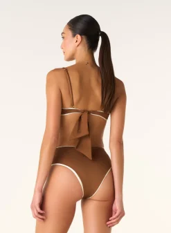 Banu Top