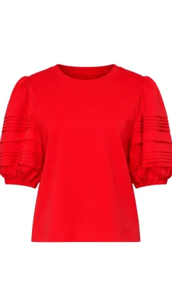Dylan Tee