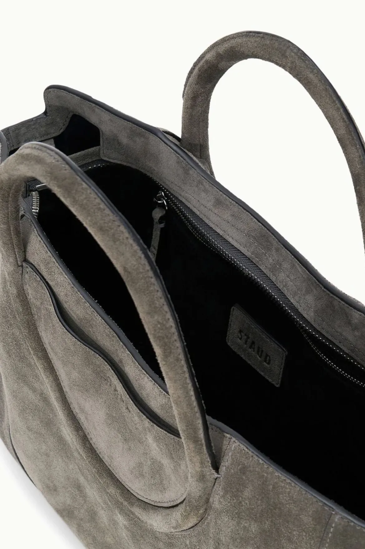 Maude Satchel