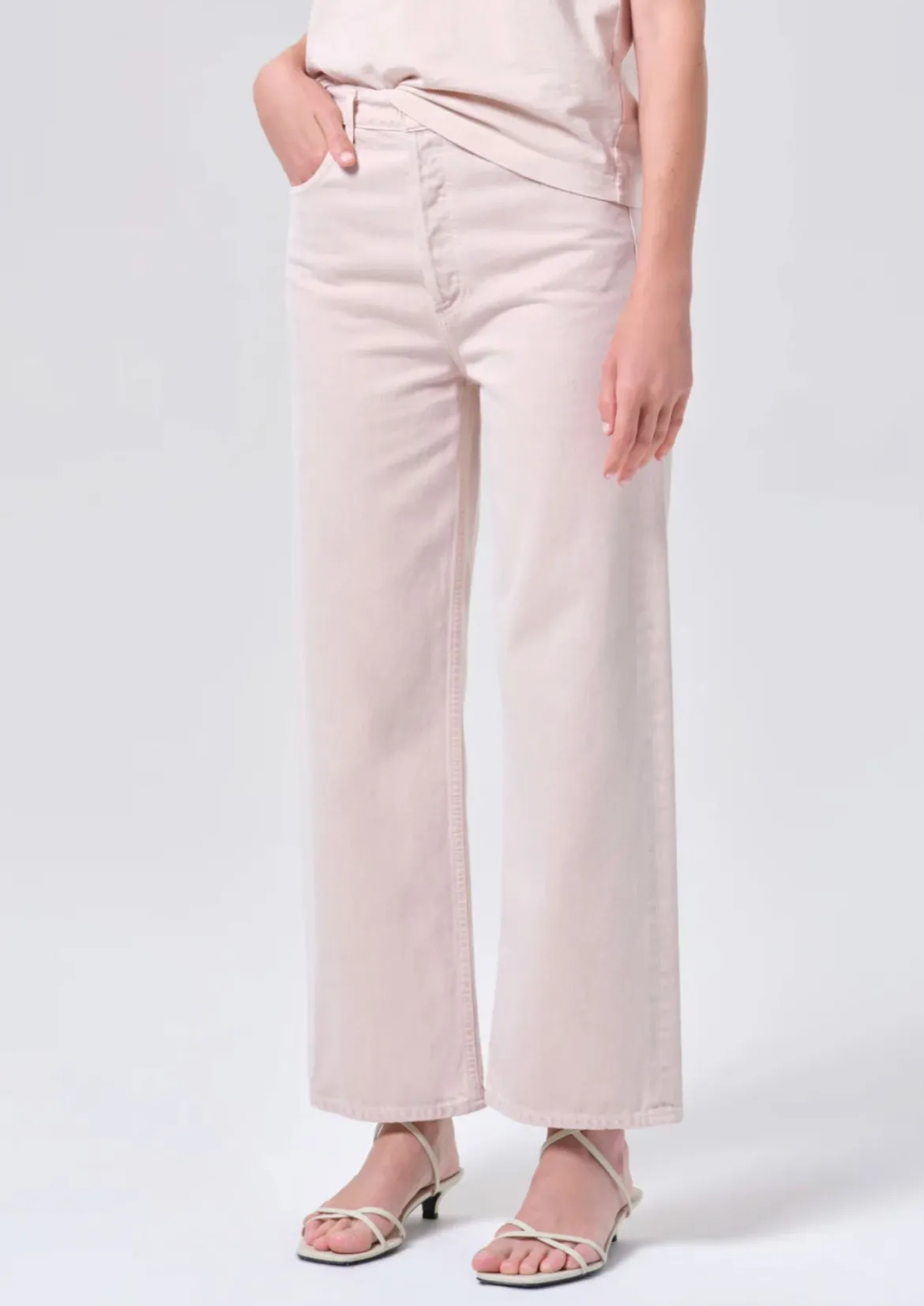 Ren Jean in Foundation