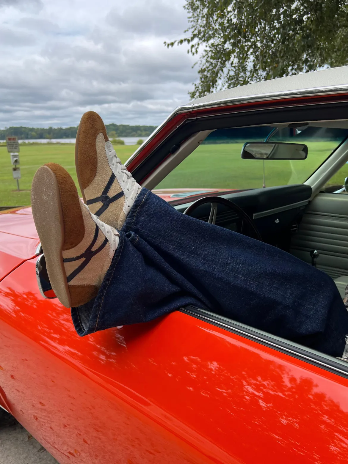 Riviera Sneaker