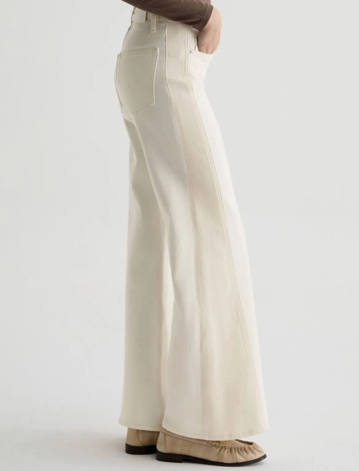 Saige Wide Leg Jeans