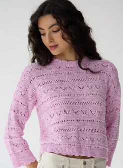Scallop Edge Bell Sleeve Crew