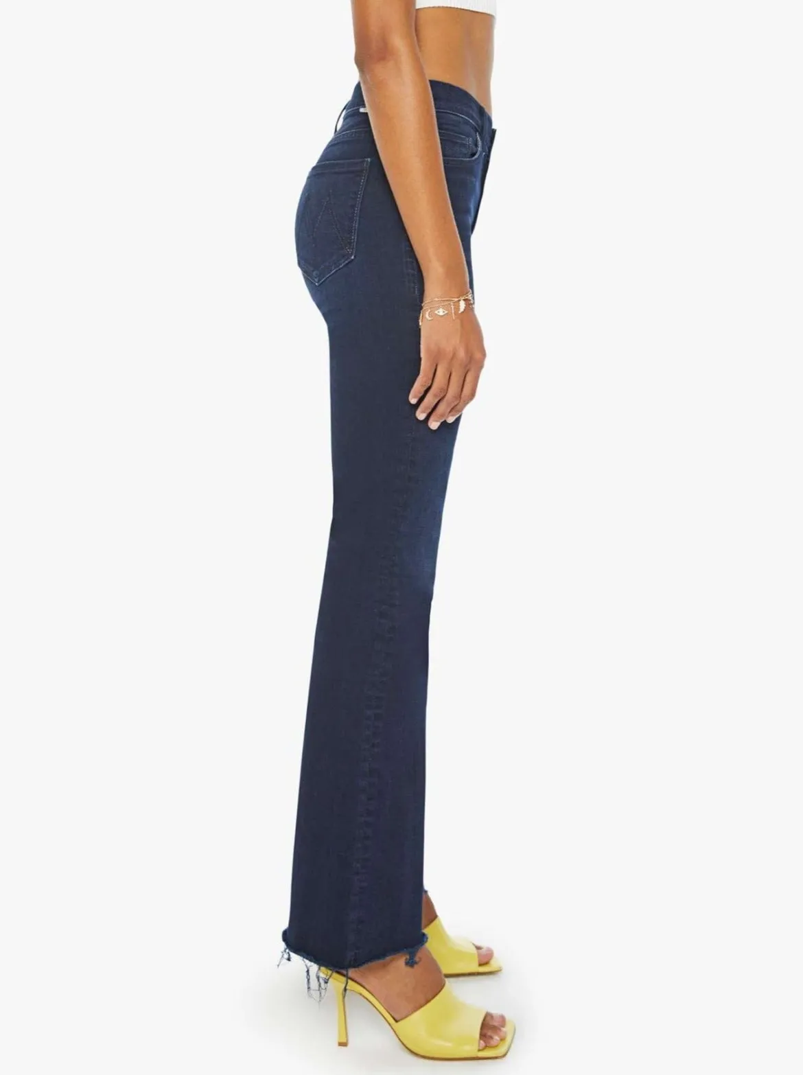 The Weekender Fray Jeans in Chip On My Shoulder